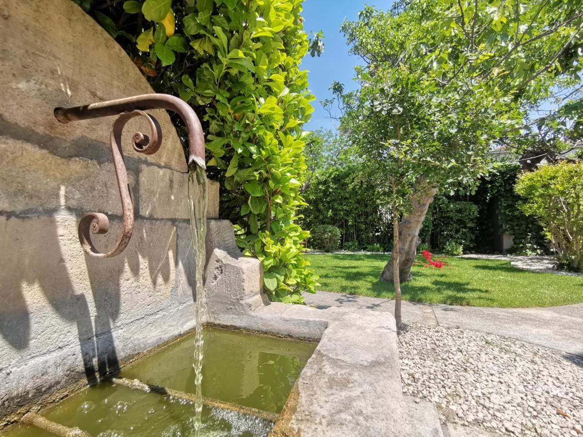 Sous Les Figuiers - Piscine, Parking, Centre 3* Saint-Rémy-de-Provence