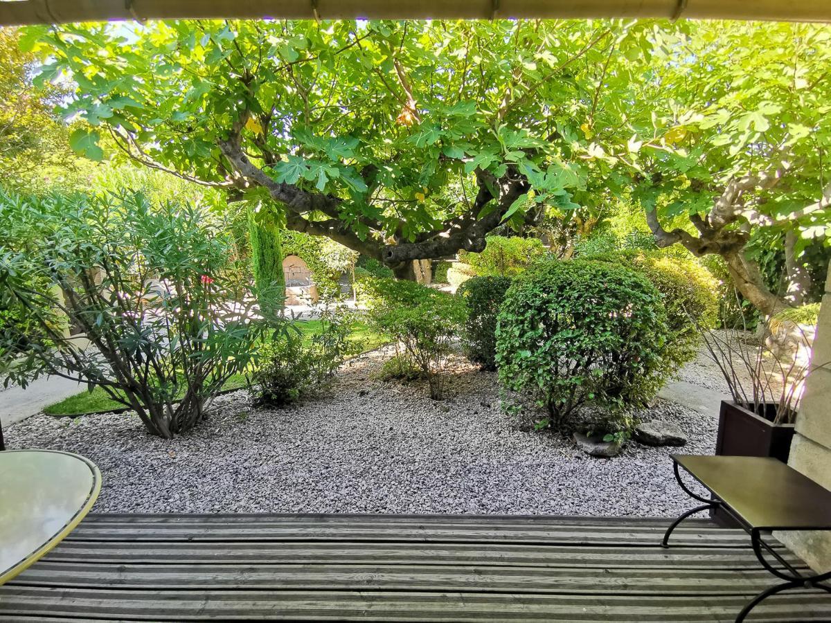 Hotel Sous Les Figuiers - Piscine, Parking, Centre Saint-Rémy-de-Provence